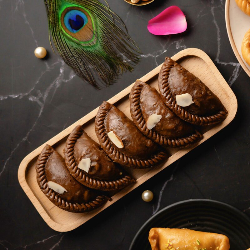 Chocolate-Gujiya.jpg Chocolate-Gujiya.jpg