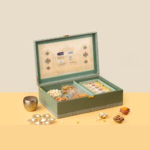 Grand Celebration Gift Box