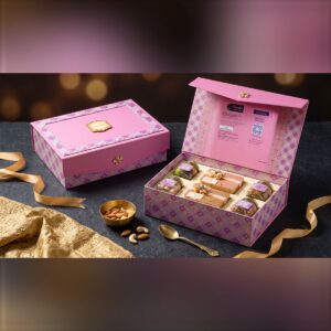 Light Pink Baklava Gift Box