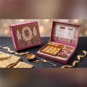 Red Haveli Gift Box