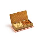 Handicraft Dry Fruit Box 300g Handicraft Dry Fruit Box 300g – Cashews, Almonds